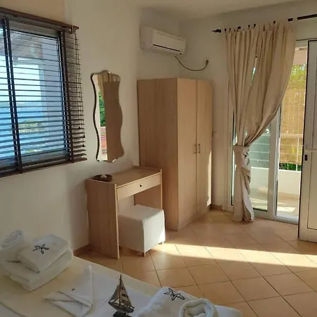Lefkada ' Nikol ' Amazing View Appartments بيت للعطل نيدري